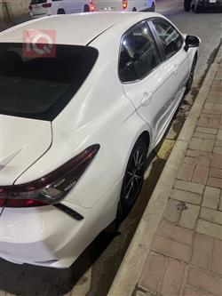 تۆیۆتا کامری